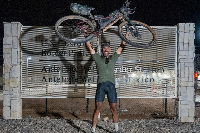 Mountain bike icons - Sofiane Sehili