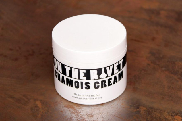 rivet-chamois-cream.jpg