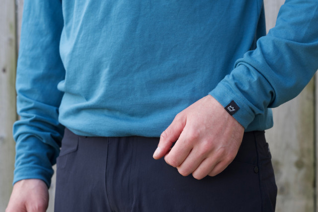 royal-racing-core-long-sleeve-jersey-review-2022-2.jpg