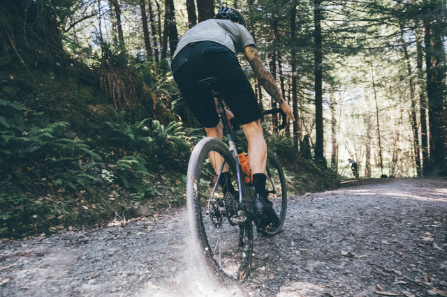 specialized diverge riding.jpg