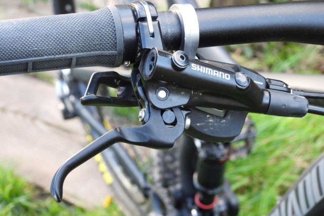 tornado-attack-front-brake.jpg
