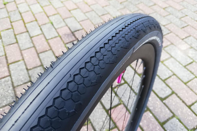 vittoria terreno zero tnt g2.0 tyre3.jpg