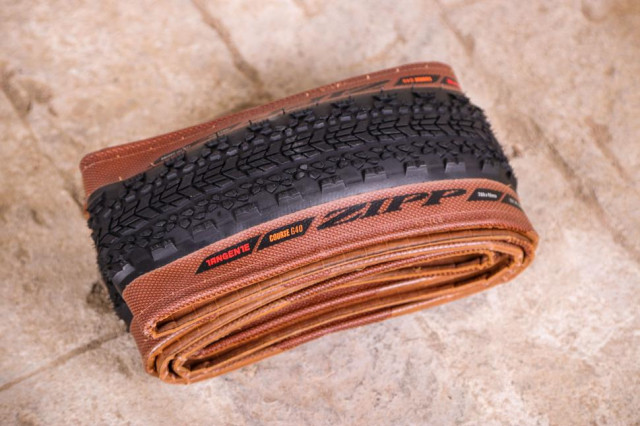 zipp tangente course g40 tyres.jpg