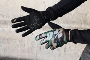 100% Brisker Cold Weather gloves review