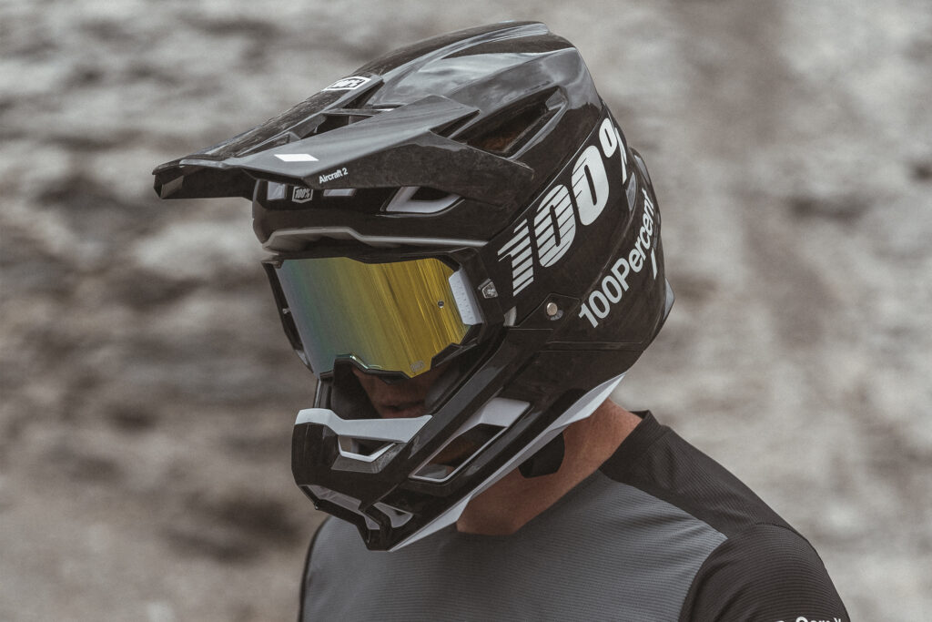 100percent aircraft 2 full face mountain bike helmet.jpg