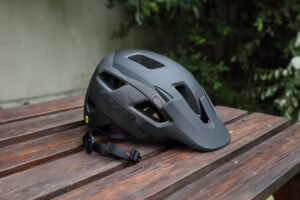 Lazer Chiru MIPS helmet review