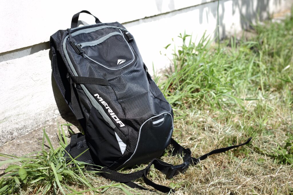 2020 Merida FIFTEEN II backpack hero.jpg