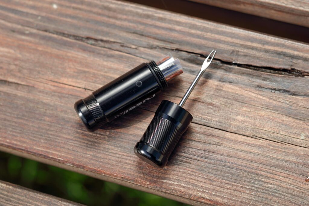 2020 Ruzer Tubeless Repair Kit open