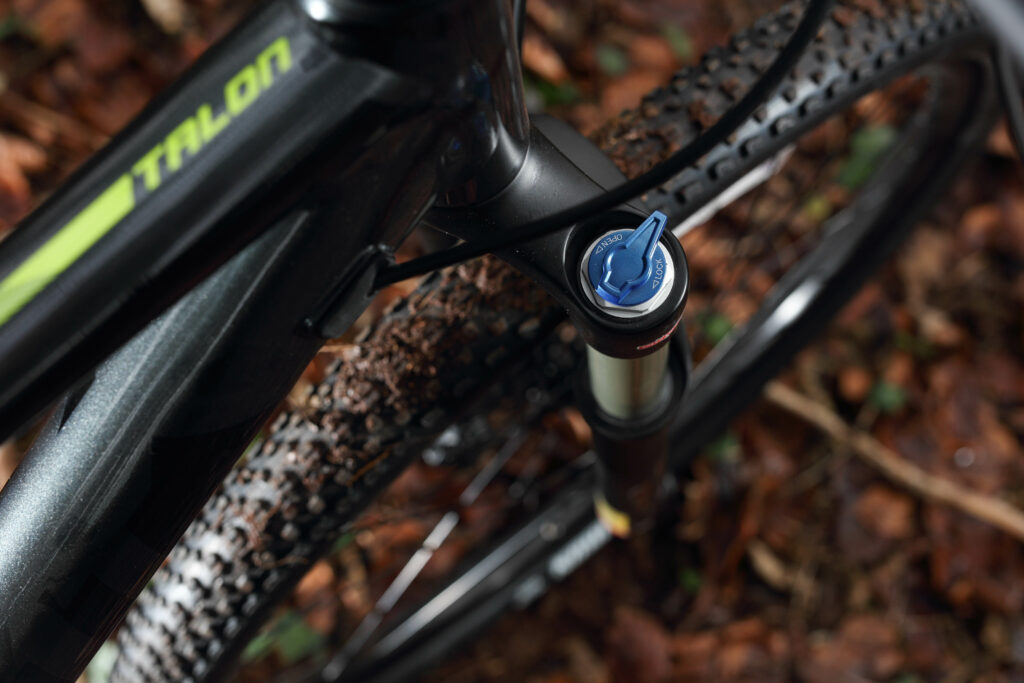 2020 giant talon 29 1 lockout