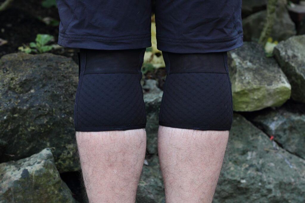 2020 sweet protection knee guards rear