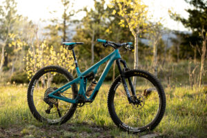 2020 yeti sb115 hero.jpg