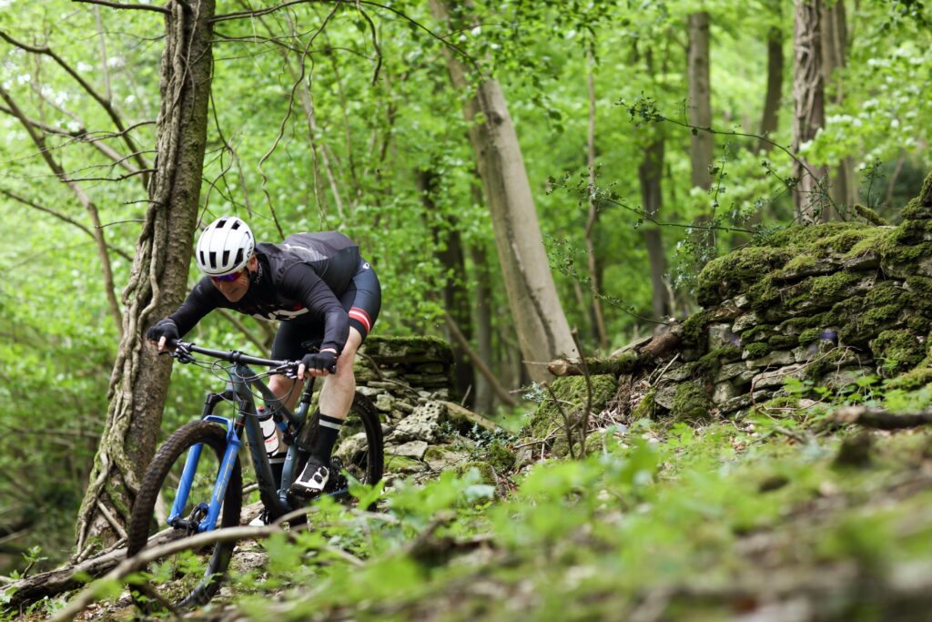 2021 Merida Ninety-six 8000 action 5