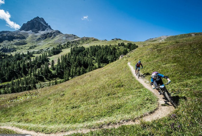 2021 enduro2 cover.jpg