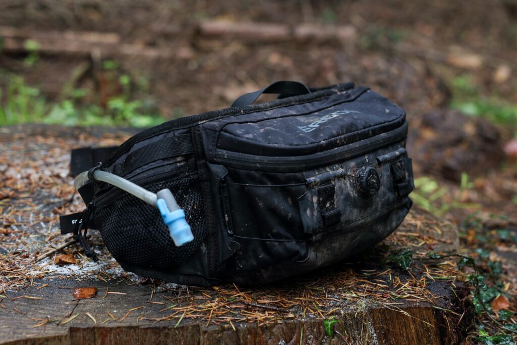 2021 ergon ba hip pack hero.jpg