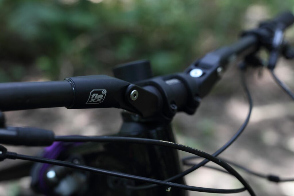 2021 fasst co flexx carbon enduro handlebar middle