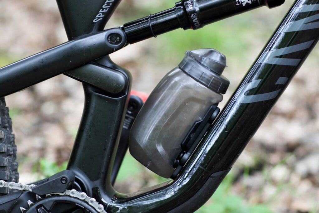 2021 fidlock 450 + bike base hero 2