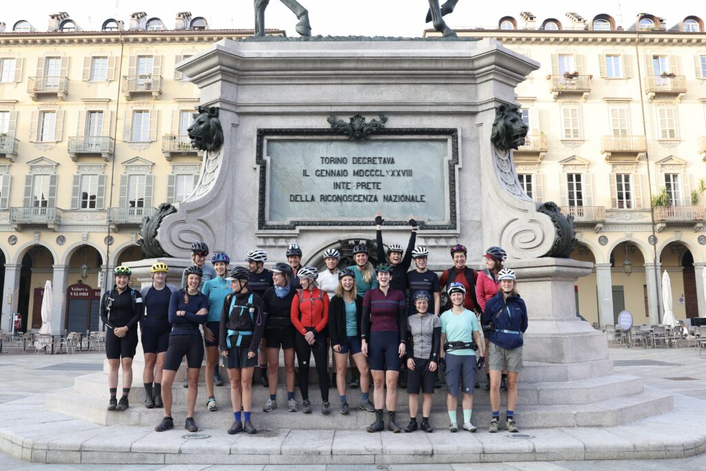 2021 komoot womens torino nice challenge cover .jpg