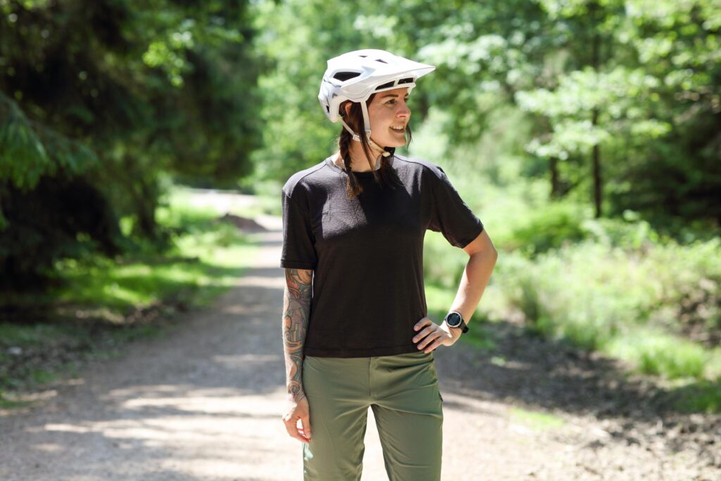2021 patagonia mtb Women’s Short-Sleeved Merino Bike Jersey
