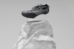 2021 specialized s-works ExosEvo hero .jpg