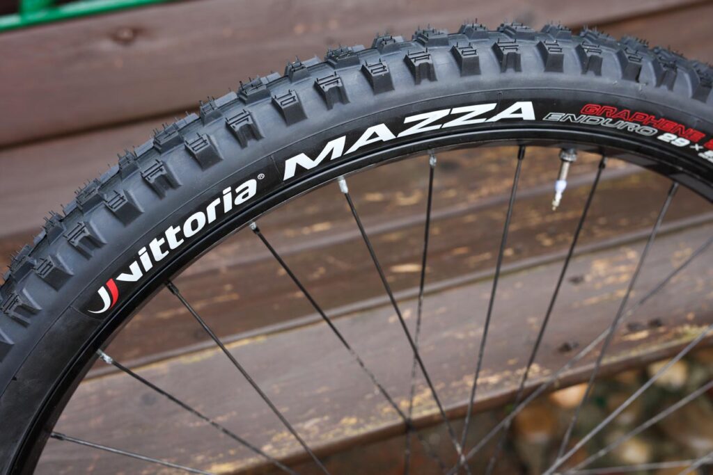 2021 vittoria mazza logo hero.jpg