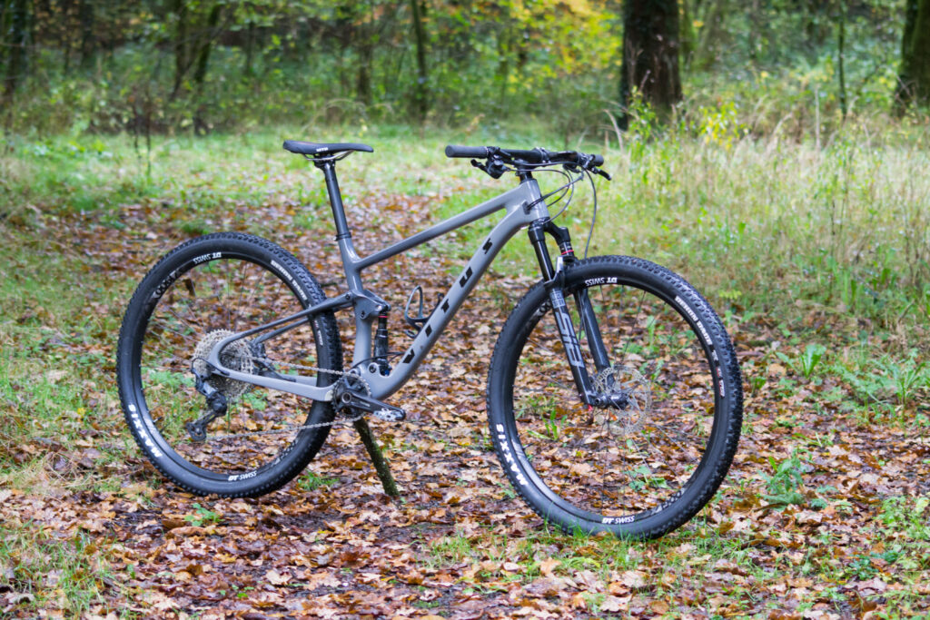 2021 vitus rapide fs cr hero.jpg