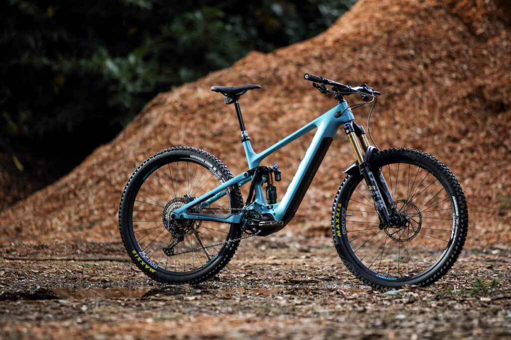 2021 yeti 160e t1 hero.jpg