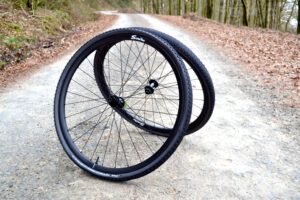 Scribe Carbon Gravel Wide++ 700 Disc Wheel set review
