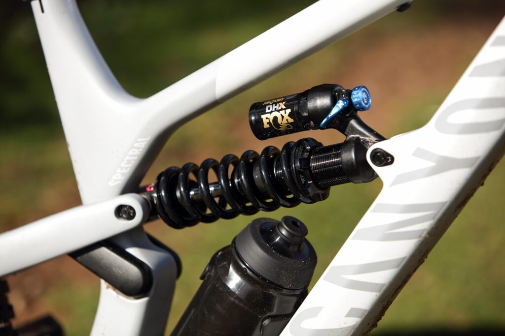 2022 Canyon spectral 29 cf 8 cllctv shock 2