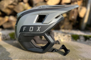 Fox Dropframe Pro helmet review