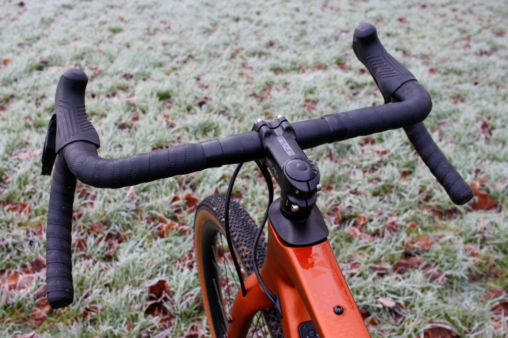 2022 Ribble Gravel SL Pro-6 cockpit