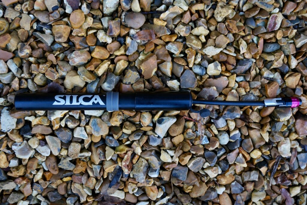 2022 Silca GRAVELERO Mini pump hero.jpeg