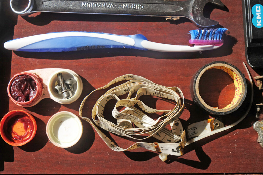 2022 Steve Thomas travel essentials 001