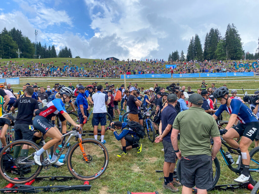 2022 Uci mtb world champs - behind the scenes mechanics-06