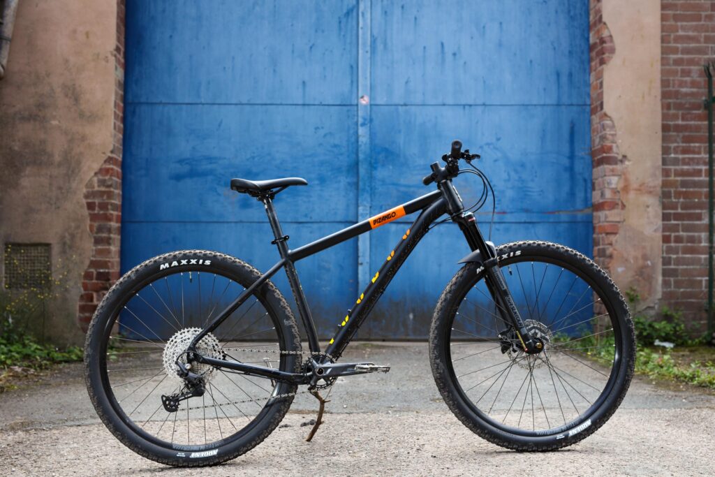 2022 Voodoo Bizango hero straight