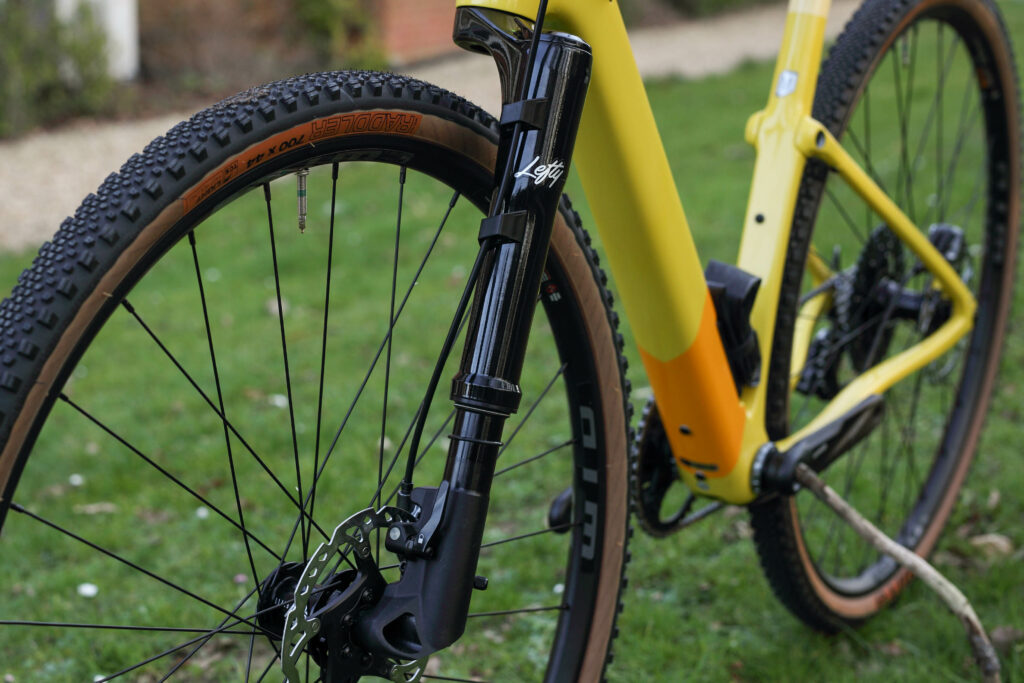 2022 cannondale topstone carbon 2 lefty fork
