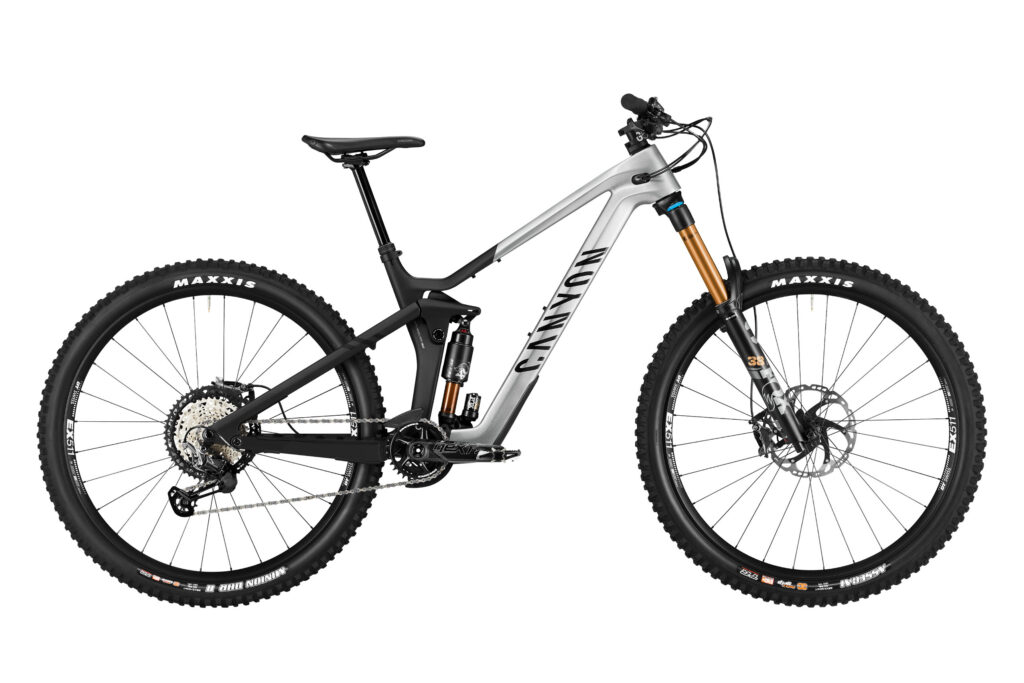 2022 canyon strive CFR studio