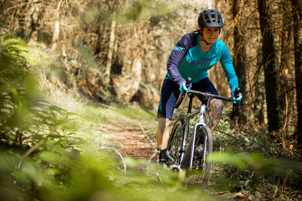 2022 gravel bike mtb.jpg