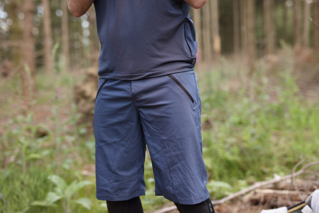 2022 ion mtb shorts logo hero.jpg