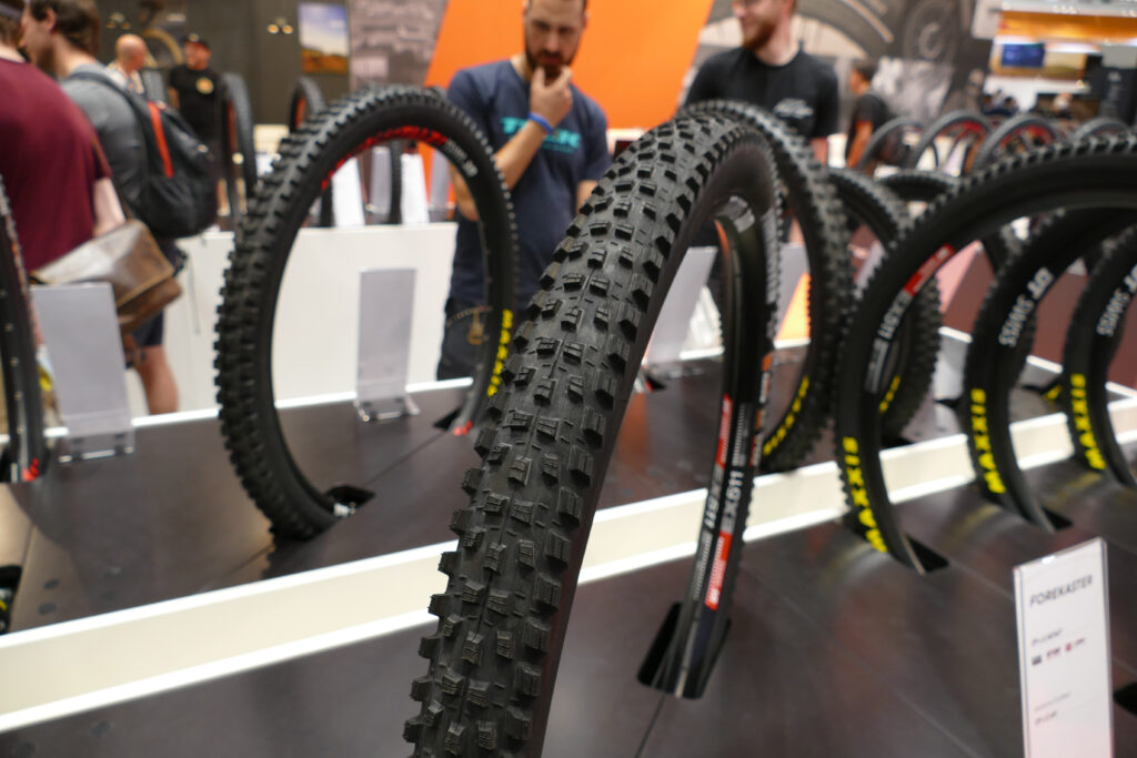 2022 maxxis forecaster