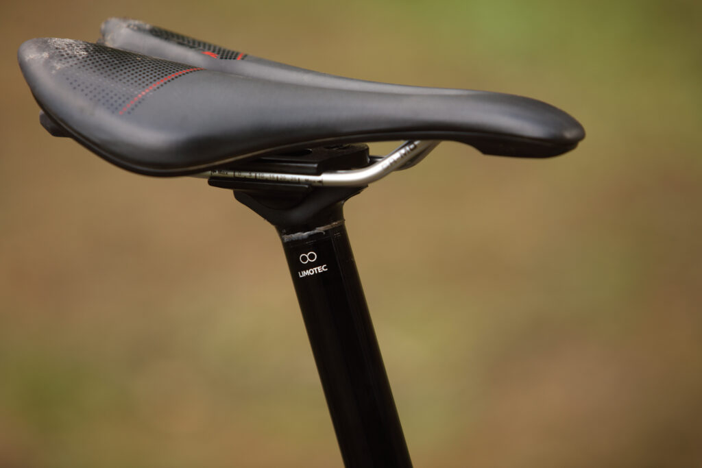 2022 merida one forty 6000 saddle