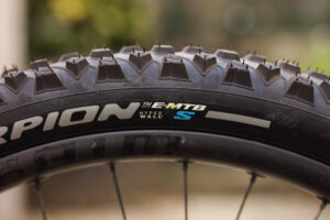 2022 pirelli scorpion emtb s smart grip gravity detail.jpg