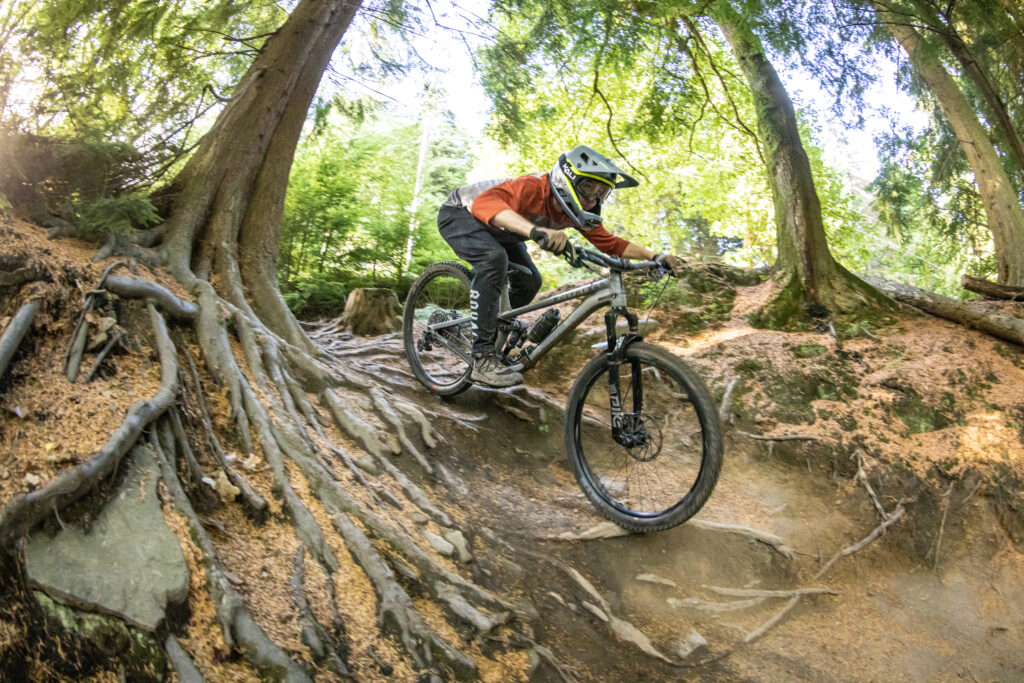2022 privateer 141 riding 3.jpg