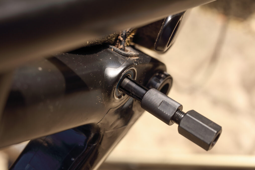 2022 slide hammer end in frame