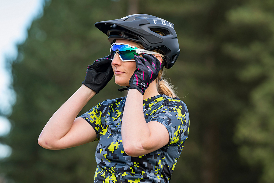 2022 stolen goat mtb22 range cover.jpg