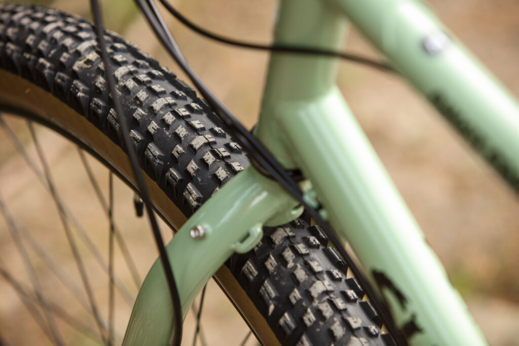 2022 surly ghost grappler front tyre