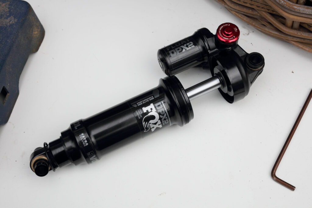 2022 suspension air can service