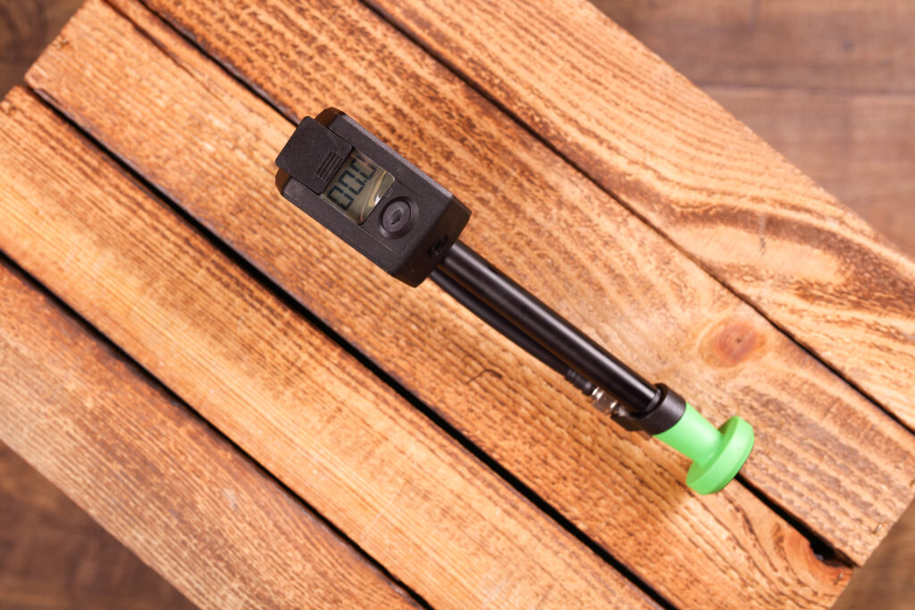 2022 syncros boundary shock pump 5ct.jpg