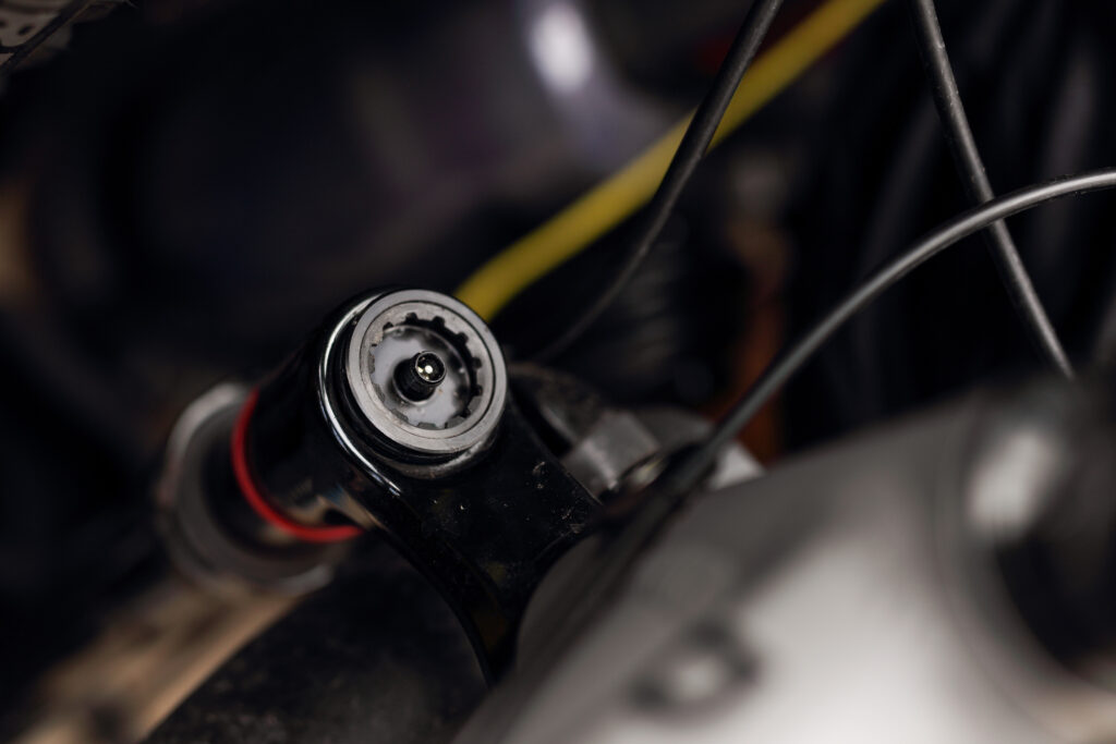 2022 volume spacers rockshox cap