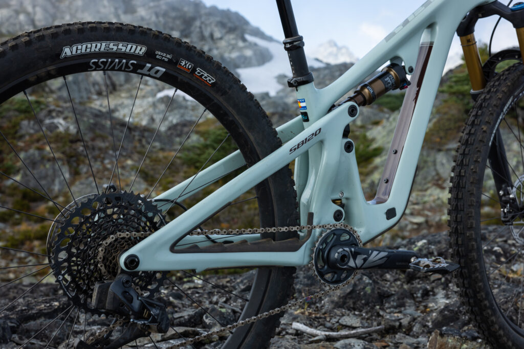 2022 yeti sb120 rear