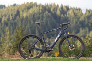 2023 Moots Express e-bike gravel4.JPG